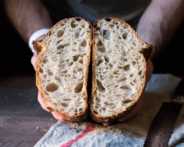 Sourdough Bread: Tips for Perfect Texture and Flavor