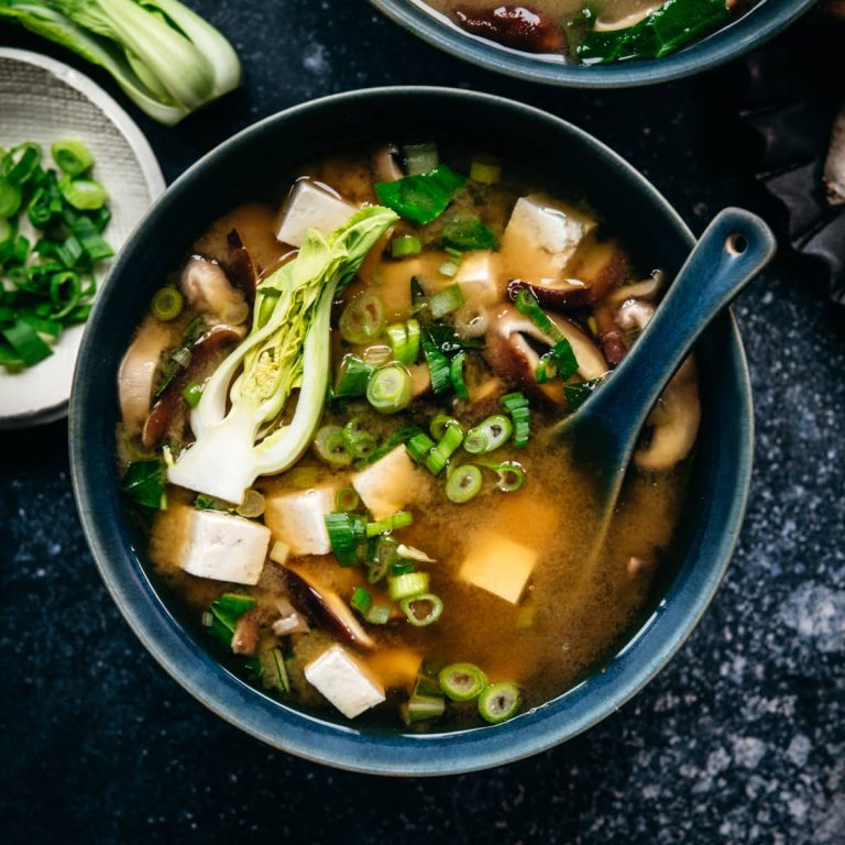 Vegan Miso Soup: Delicious, Nutritious, and Easy Recipe