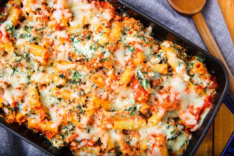 Vegetarian Baked Ziti: A Hearty, Delicious, and Nutritious Meal for Any Occasion